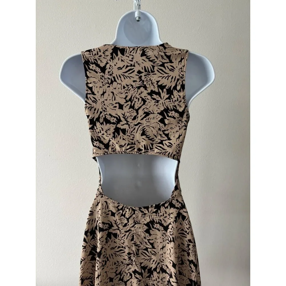 Y2K Floral Mini Dress M Skater Tie Front Back Cutout Festival Boho Chic Resort - Picture 11 of 13